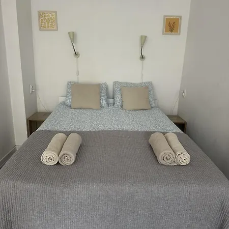 Ssenyange Sea Garden Apartment *